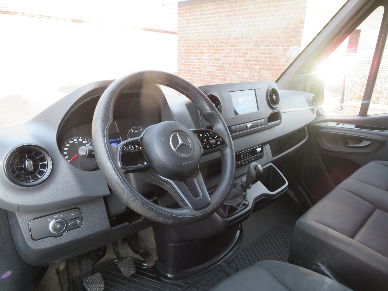 Μικρό βαν Mercedes-Benz Sprinter 311CDi: φωτογραφία 11 Μικρό βαν Mercedes-Benz Sprinter 311CDi: φωτογραφία 11