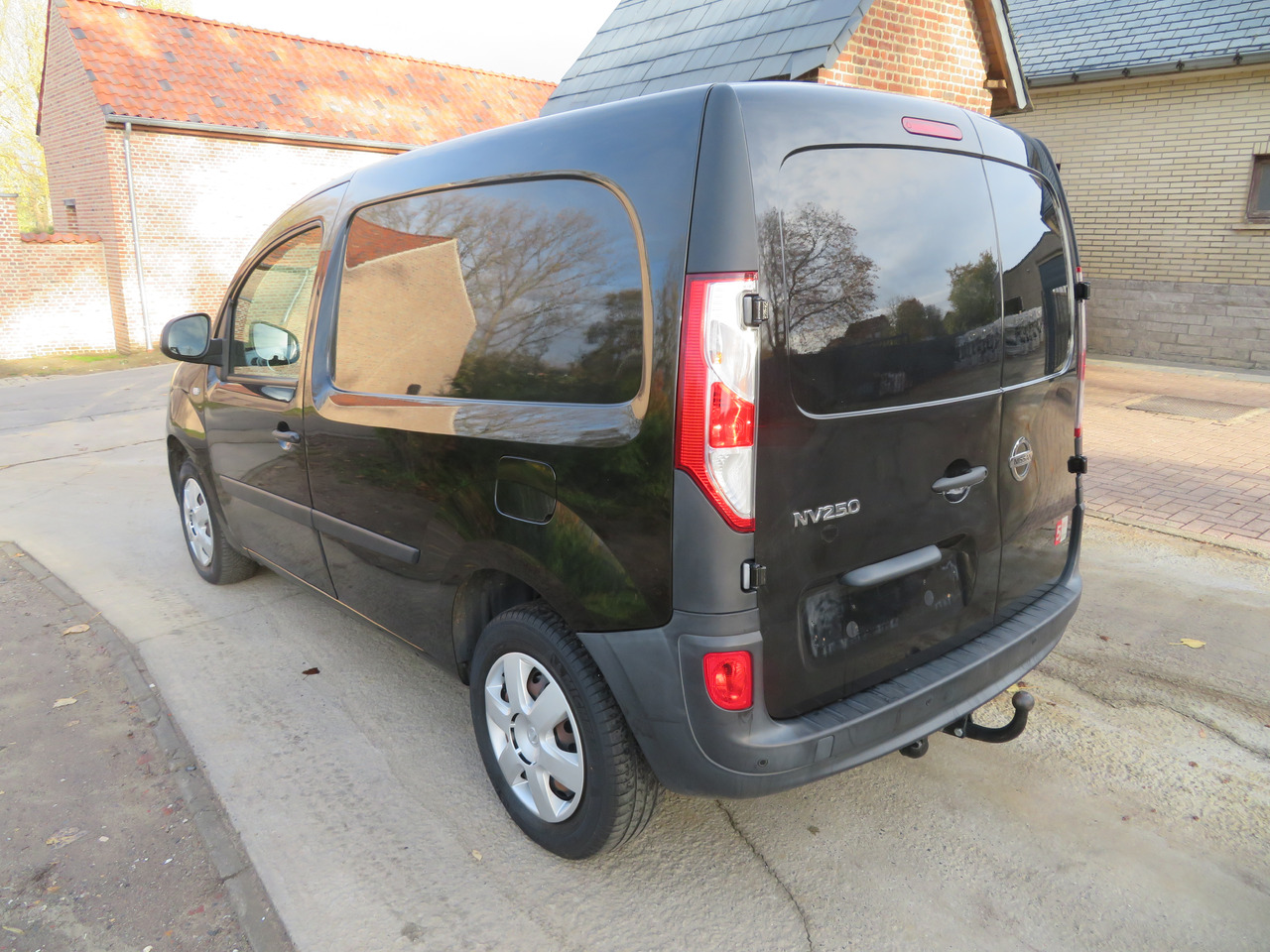 Nissan NV250 1.5dCi - Μικρό βαν: φωτογραφία 5 Nissan NV250 1.5dCi - Μικρό βαν: φωτογραφία 5
