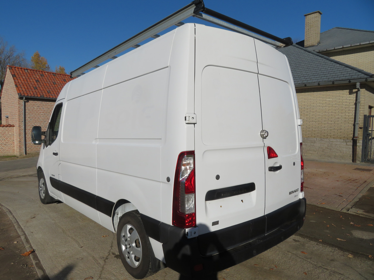 Renault Master 2.3dCi - L2H2 - Βαν: φωτογραφία 5 Renault Master 2.3dCi - L2H2 - Βαν: φωτογραφία 5