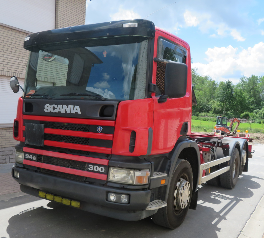 Scania 94 GB 6X2 - Φορτηγό μεταφοράς εμπορευματοκιβωτίων/ Κινητό αμάξωμα: φωτογραφία 3 Scania 94 GB 6X2 - Φορτηγό μεταφοράς εμπορευματοκιβωτίων/ Κινητό αμάξωμα: φωτογραφία 3