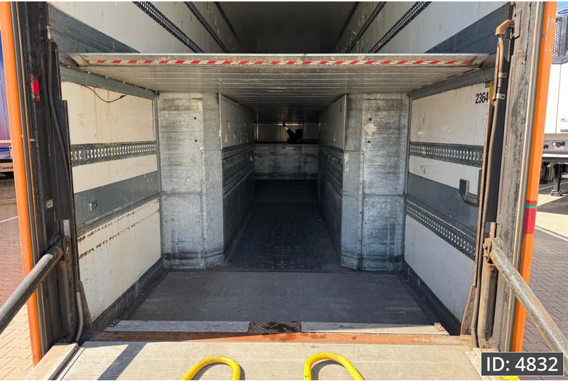 BURGERS Double-Deck / Steering axle / Tail lift - Επικαθήμενο κόφα: φωτογραφία 3 BURGERS Double-Deck / Steering axle / Tail lift - Επικαθήμενο κόφα: φωτογραφία 3