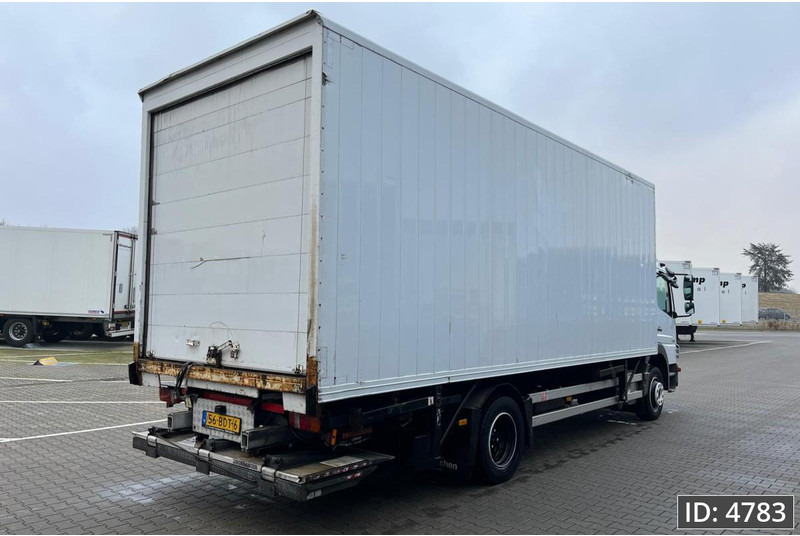 Mercedes-Benz Atego 1218 Day Cab, Euro 5, BDF / EPS automatic / standklima / DHOLLANDIA 2000KG - Φορτηγό μεταφοράς εμπορευματοκιβωτίων/ Κινητό αμάξωμα: φωτογραφία 3 Mercedes-Benz Atego 1218 Day Cab, Euro 5, BDF / EPS automatic / standklima / DHOLLANDIA 2000KG - Φορτηγό μεταφοράς εμπορευματοκιβωτίων/ Κινητό αμάξωμα: φωτογραφία 3