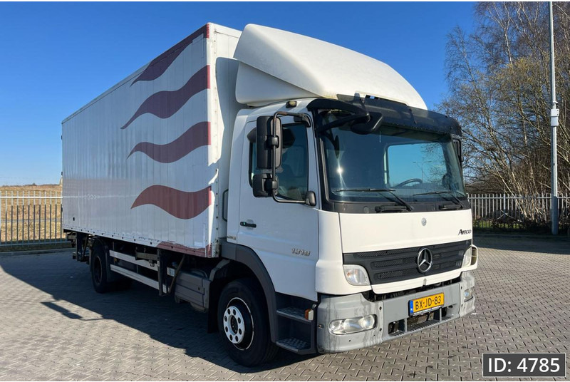 Mercedes-Benz Atego 1318 Day Cab, Euro 5, BDF / EPS automatic / DHOLLANDIA 2000KG - Φορτηγό μεταφοράς εμπορευματοκιβωτίων/ Κινητό αμάξωμα: φωτογραφία 4 Mercedes-Benz Atego 1318 Day Cab, Euro 5, BDF / EPS automatic / DHOLLANDIA 2000KG - Φορτηγό μεταφοράς εμπορευματοκιβωτίων/ Κινητό αμάξωμα: φωτογραφία 4