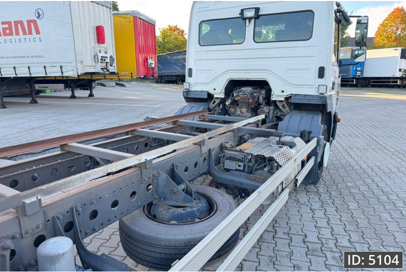 Mercedes-Benz Atego 1318 Day Cab, Euro 6, / BDF / DHOLLANDIA 2000KG - Φορτηγό μεταφοράς εμπορευματοκιβωτίων/ Κινητό αμάξωμα: φωτογραφία 4 Mercedes-Benz Atego 1318 Day Cab, Euro 6, / BDF / DHOLLANDIA 2000KG - Φορτηγό μεταφοράς εμπορευματοκιβωτίων/ Κινητό αμάξωμα: φωτογραφία 4