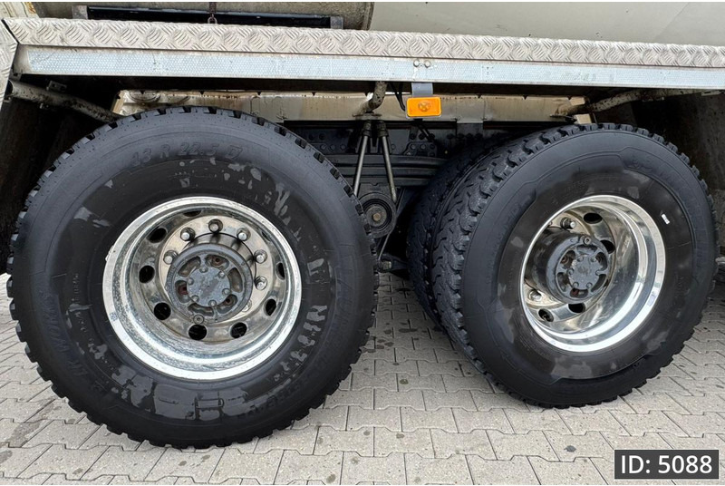 Renault C480 Day Cab, Euro 6, 8x4 / Full steel / 9m3 / TOP!! - Μπετονιέρα φορτηγό: φωτογραφία 5 Renault C480 Day Cab, Euro 6, 8x4 / Full steel / 9m3 / TOP!! - Μπετονιέρα φορτηγό: φωτογραφία 5