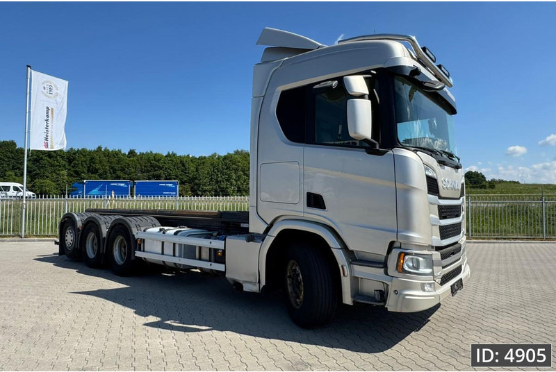 Scania R540 Topline, Euro 6, / 8x4 / Lift axle / frame 7.4 m - Φορτηγό σασί: φωτογραφία 4 Scania R540 Topline, Euro 6, / 8x4 / Lift axle / frame 7.4 m - Φορτηγό σασί: φωτογραφία 4