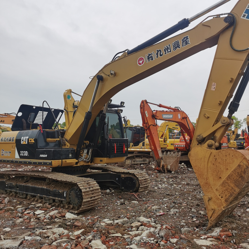 CAT 323DL Excavator Click for Discount - Εκσκαφέας: φωτογραφία 1 CAT 323DL Excavator Click for Discount - Εκσκαφέας: φωτογραφία 1