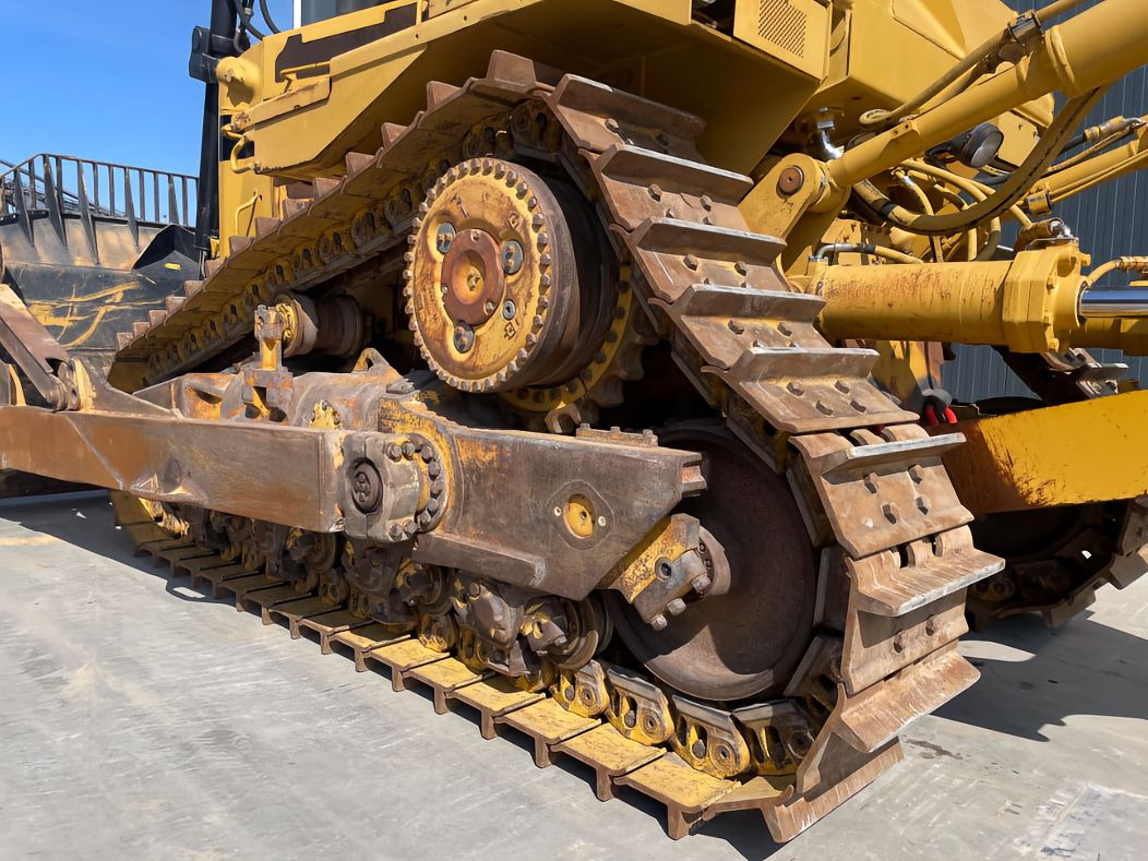 CAT Bulldozer D9R Click for Discount - Μπουλντόζα: φωτογραφία 4 CAT Bulldozer D9R Click for Discount - Μπουλντόζα: φωτογραφία 4