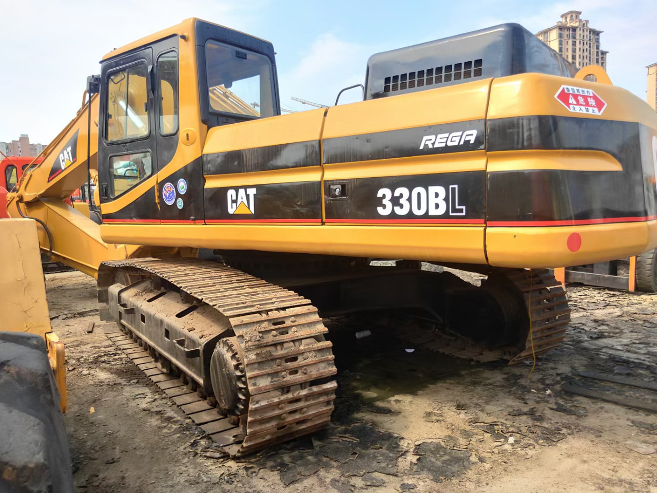 CATERPILLAR 330B - Ερπυστριοφόρος εκσκαφέας: φωτογραφία 1 CATERPILLAR 330B - Ερπυστριοφόρος εκσκαφέας: φωτογραφία 1