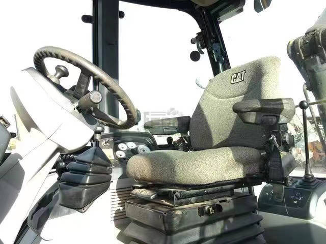 CATERPILLAR Backhoe Loader 420F Click Here for Discount - Φορτωτής εκσκαφέας: φωτογραφία 5 CATERPILLAR Backhoe Loader 420F Click Here for Discount - Φορτωτής εκσκαφέας: φωτογραφία 5