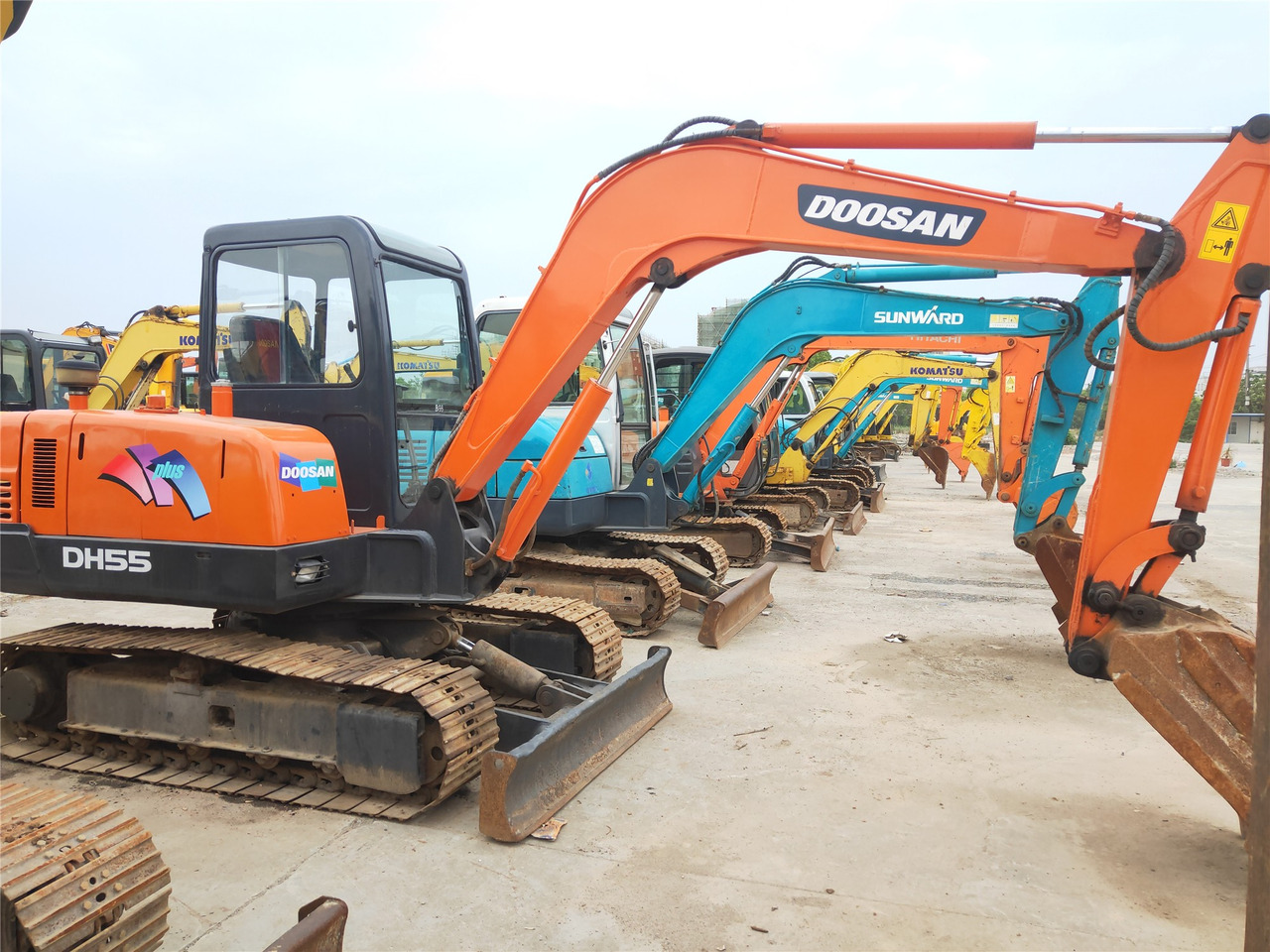 Doosan Crawler Excavator DH55 Good Condition Click for Discount - Ερπυστριοφόρος εκσκαφέας: φωτογραφία 1 Doosan Crawler Excavator DH55 Good Condition Click for Discount - Ερπυστριοφόρος εκσκαφέας: φωτογραφία 1