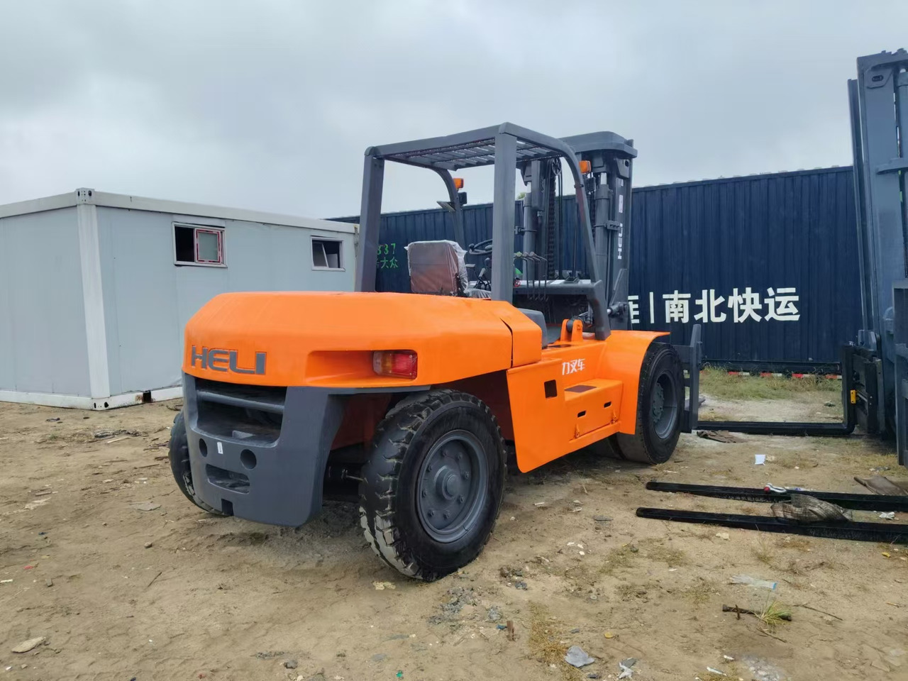 HELI Forklift 10 ton Click for Discount - Περονοφόρο όχημα: φωτογραφία 2 HELI Forklift 10 ton Click for Discount - Περονοφόρο όχημα: φωτογραφία 2