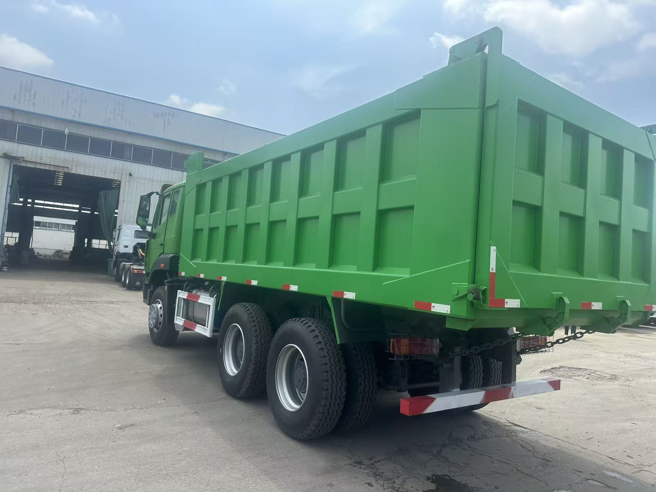 Φορτηγό ανατρεπόμενο HOWO Haohan Dump truck 6✖4 Green: φωτογραφία 6 Φορτηγό ανατρεπόμενο HOWO Haohan Dump truck 6✖4 Green: φωτογραφία 6