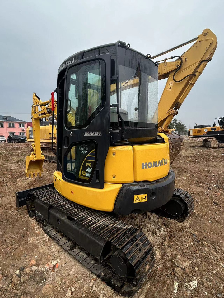 KOMATSU Mini Excavator PC40 With Enclosed Cab - Μίνι εκσκαφέας: φωτογραφία 3 KOMATSU Mini Excavator PC40 With Enclosed Cab - Μίνι εκσκαφέας: φωτογραφία 3