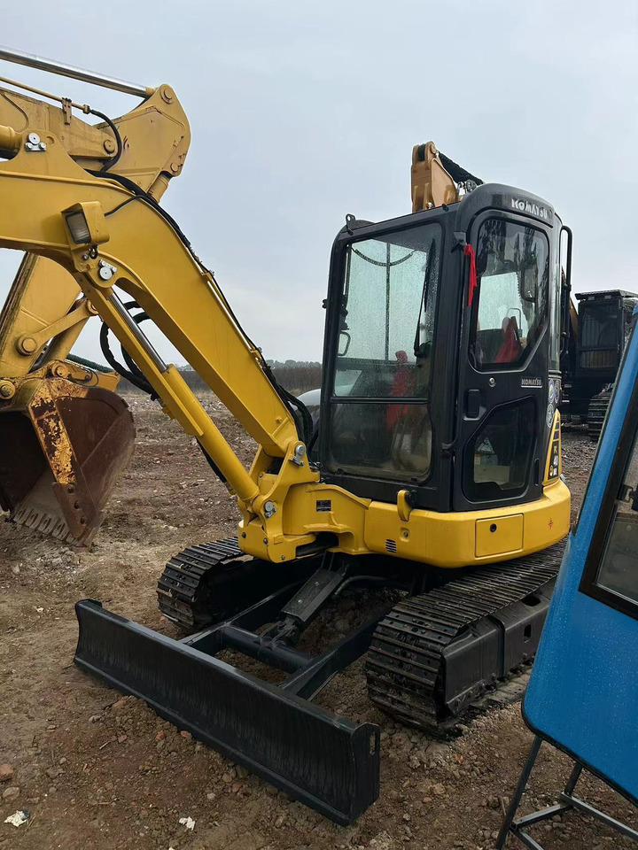 KOMATSU Mini Excavator PC40 With Enclosed Cab - Μίνι εκσκαφέας: φωτογραφία 2 KOMATSU Mini Excavator PC40 With Enclosed Cab - Μίνι εκσκαφέας: φωτογραφία 2