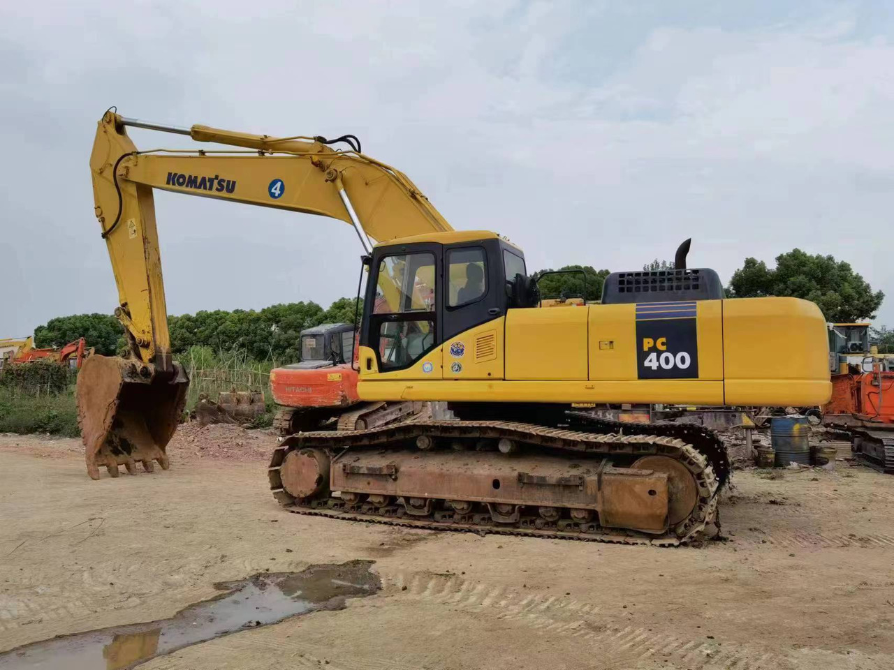 KOMATSU PC400-7 Excavator Click for Discount - Εκσκαφέας: φωτογραφία 1 KOMATSU PC400-7 Excavator Click for Discount - Εκσκαφέας: φωτογραφία 1