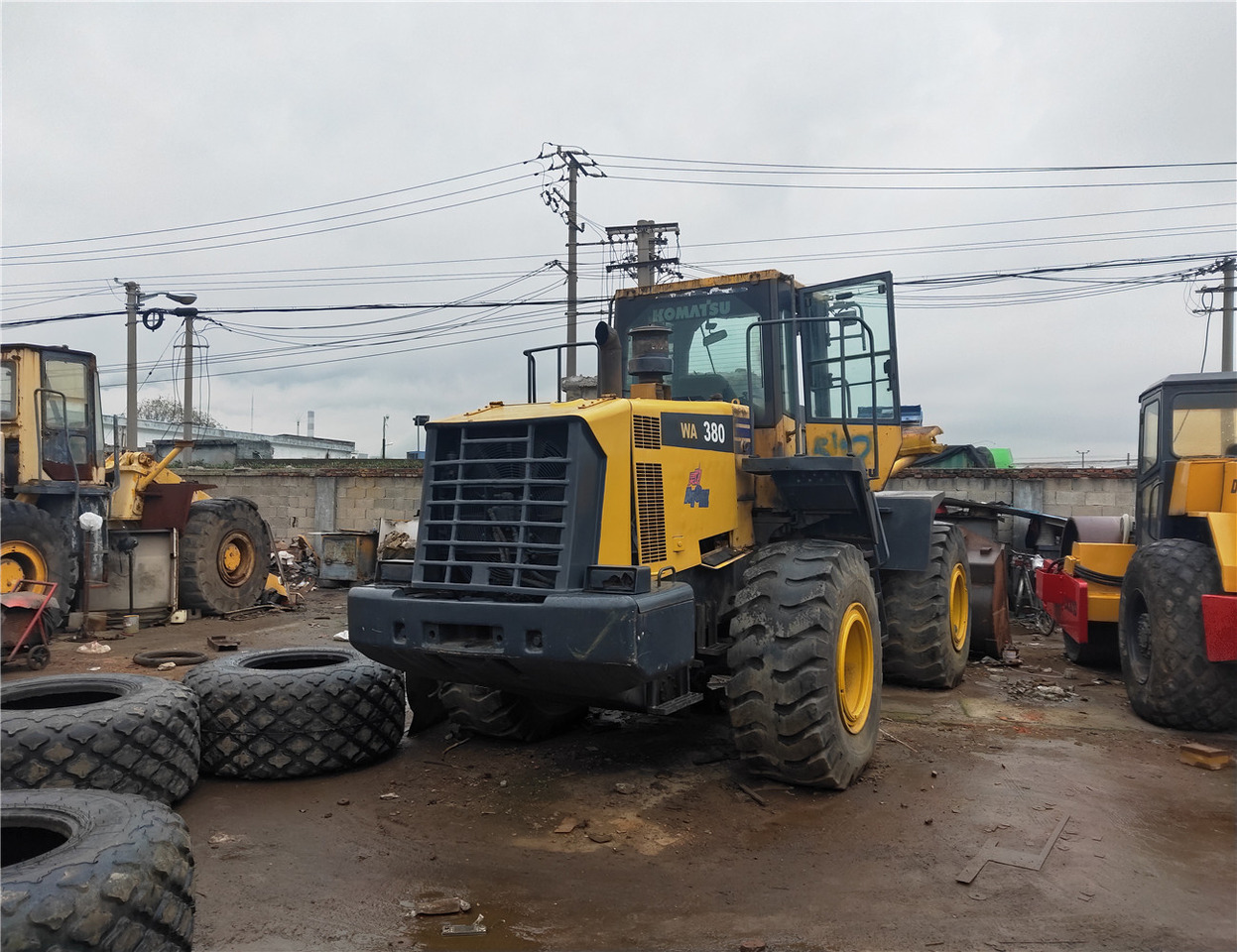 KOMATSU wheel Loader - Ελαστιχοφόρος φορτωτής: φωτογραφία 1 KOMATSU wheel Loader - Ελαστιχοφόρος φορτωτής: φωτογραφία 1