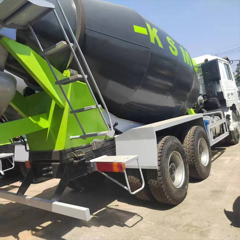 SHACMAN F3000 Cement Mixer Truck - Μπετονιέρα φορτηγό: φωτογραφία 4 SHACMAN F3000 Cement Mixer Truck - Μπετονιέρα φορτηγό: φωτογραφία 4