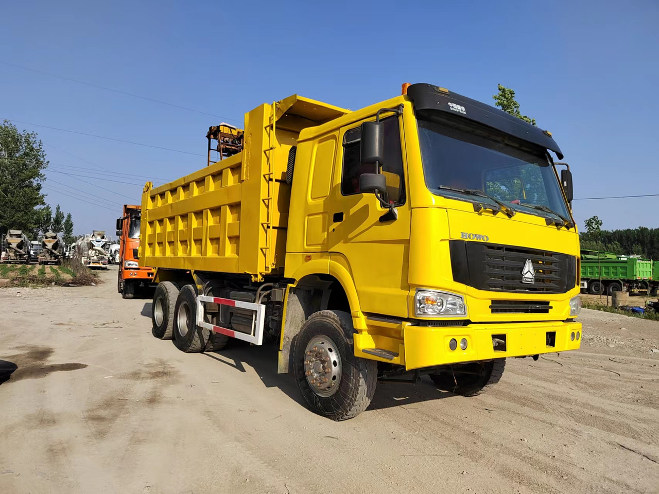 SINOTRUK HOWO 375 6X4 CLICK HERE FOR DIACOUNT - Φορτηγό ανατρεπόμενο: φωτογραφία 2 SINOTRUK HOWO 375 6X4 CLICK HERE FOR DIACOUNT - Φορτηγό ανατρεπόμενο: φωτογραφία 2