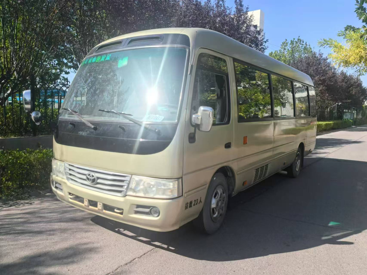 TOYOTA CLICK HERE FOR DISCOUNT - Αστικό λεωφορείο: φωτογραφία 2 TOYOTA CLICK HERE FOR DISCOUNT - Αστικό λεωφορείο: φωτογραφία 2