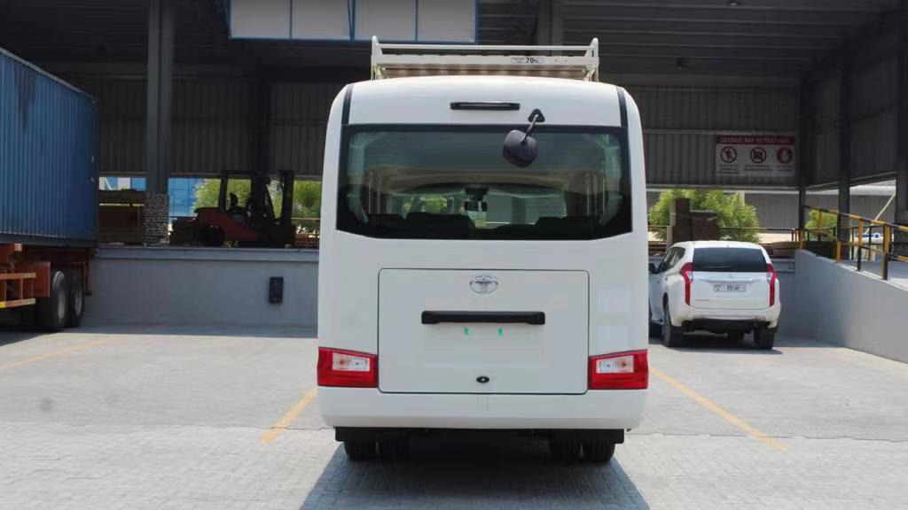 TOYOTA Coach - Πούλμαν: φωτογραφία 4 TOYOTA Coach - Πούλμαν: φωτογραφία 4