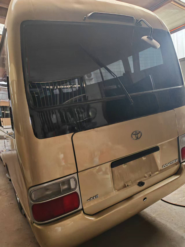 TOYOTA Coaster Mini Bus - Πούλμαν: φωτογραφία 4 TOYOTA Coaster Mini Bus - Πούλμαν: φωτογραφία 4