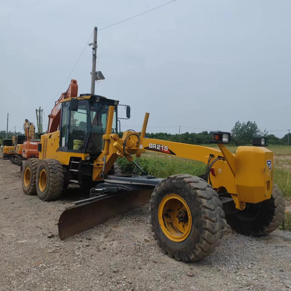 XCMG Grader GR215 - Γκρέιντερ: φωτογραφία 1 XCMG Grader GR215 - Γκρέιντερ: φωτογραφία 1