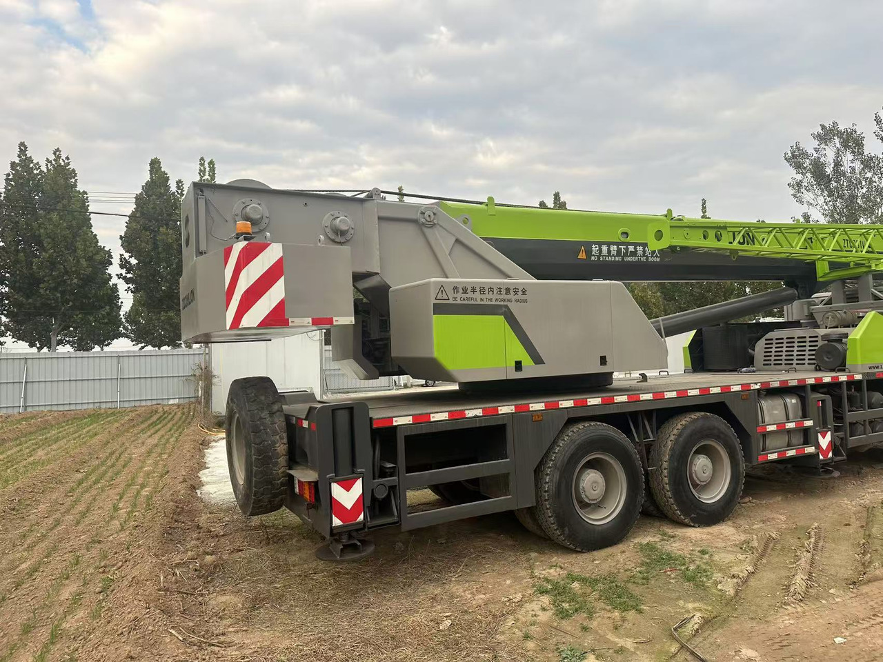 ZOOMLION Crane ZTC251V 25Ton - Γερανός: φωτογραφία 5 ZOOMLION Crane ZTC251V 25Ton - Γερανός: φωτογραφία 5