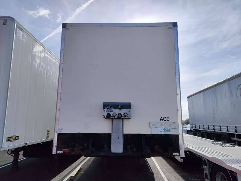 Semi-remorque 2 Essieux SEMI RECONDITONNEE -27 TONNES FRET AERIEN 2 PORTES AR - Επικαθήμενο κόφα: φωτογραφία 2 Semi-remorque 2 Essieux SEMI RECONDITONNEE -27 TONNES FRET AERIEN 2 PORTES AR - Επικαθήμενο κόφα: φωτογραφία 2