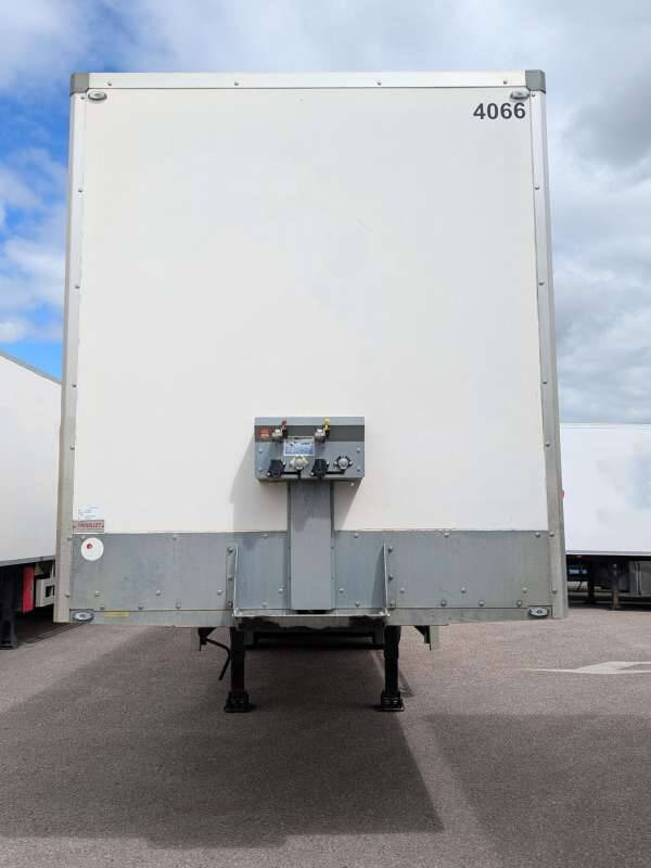 Semi-remorque 3 Essieux 38 TONNES PORTE RELEVANTE PREMIUM - Επικαθήμενο κόφα: φωτογραφία 2 Semi-remorque 3 Essieux 38 TONNES PORTE RELEVANTE PREMIUM - Επικαθήμενο κόφα: φωτογραφία 2