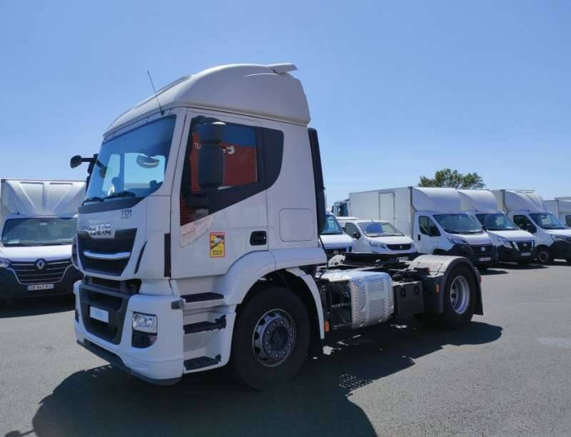 Tracteur 19 TONNES 360 CV 1 COUCHETTE - Τράκτορας: φωτογραφία 2 Tracteur 19 TONNES 360 CV 1 COUCHETTE - Τράκτορας: φωτογραφία 2