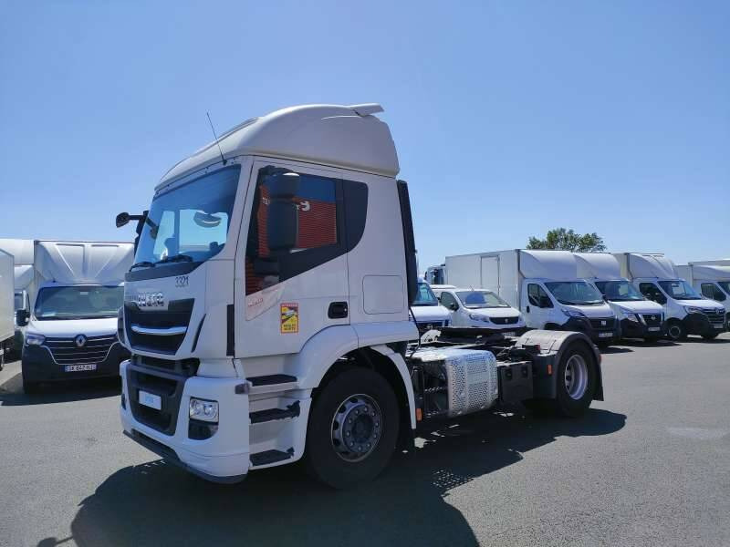 Tracteur 19 TONNES 360 CV 1 COUCHETTE - Τράκτορας: φωτογραφία 2 Tracteur 19 TONNES 360 CV 1 COUCHETTE - Τράκτορας: φωτογραφία 2
