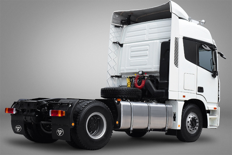 FOTON Foton 6 Wheeler Truck Head for Sale in Tanzania - Τράκτορας: φωτογραφία 3 FOTON Foton 6 Wheeler Truck Head for Sale in Tanzania - Τράκτορας: φωτογραφία 3