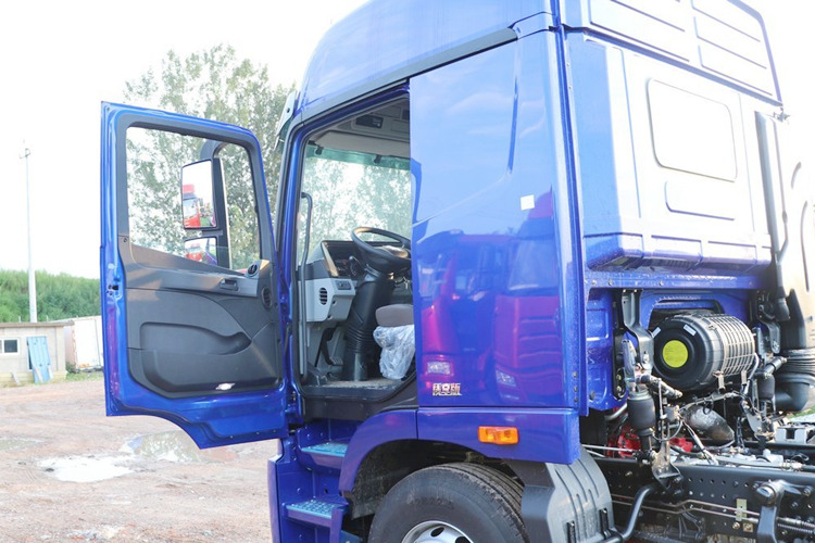 FOTON Foton 8x4 Tractor Head for Sale in Zambia - Τράκτορας: φωτογραφία 4 FOTON Foton 8x4 Tractor Head for Sale in Zambia - Τράκτορας: φωτογραφία 4