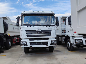 SHACMAN Shacman Tractor Truck for Sale in Malawi - Φορτηγό: φωτογραφία 2 SHACMAN Shacman Tractor Truck for Sale in Malawi - Φορτηγό: φωτογραφία 2