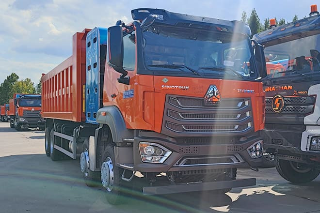 SINOTRUK Sinotruk Howo 8x4 Tipper Trucks for Sale in Ghana - Φορτηγό ανατρεπόμενο: φωτογραφία 3 SINOTRUK Sinotruk Howo 8x4 Tipper Trucks for Sale in Ghana - Φορτηγό ανατρεπόμενο: φωτογραφία 3