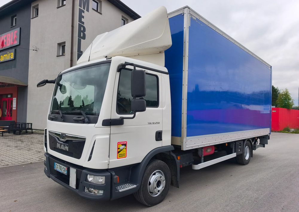 MAN TGL 12.250 kontener 6,2 , winda - Φορτηγό κόφα: φωτογραφία 1 MAN TGL 12.250 kontener 6,2 , winda - Φορτηγό κόφα: φωτογραφία 1