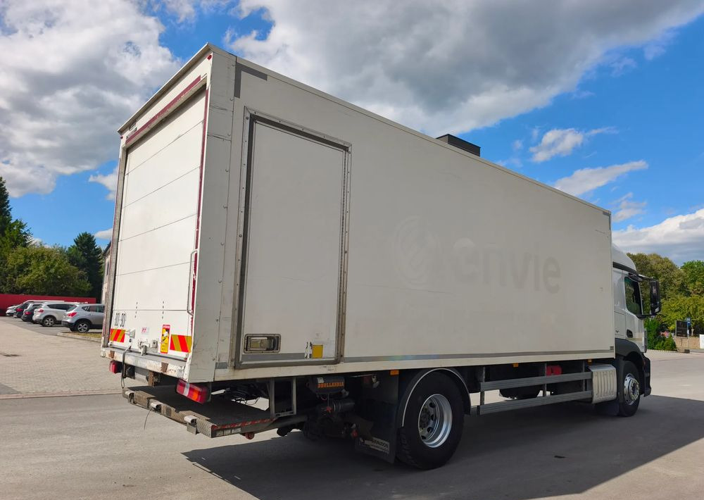 Mercedes-Benz ACTROS 18.360 kontener 18 p , winda - Φορτηγό κόφα: φωτογραφία 5 Mercedes-Benz ACTROS 18.360 kontener 18 p , winda - Φορτηγό κόφα: φωτογραφία 5