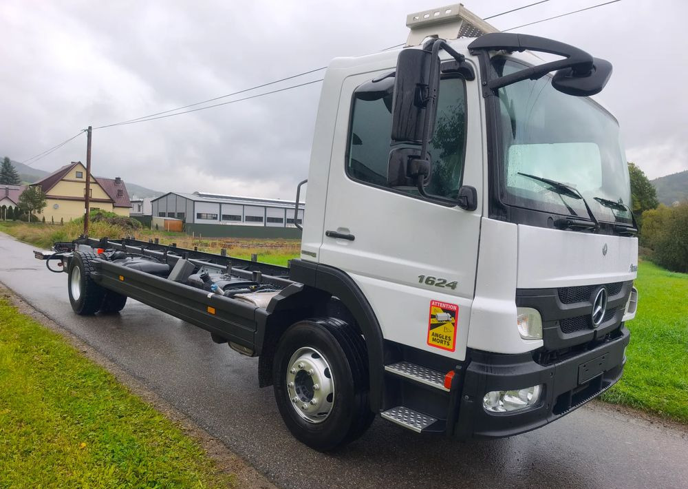 Mercedes-Benz Atego 1624 rama do zabudowy - Φορτηγό σασί: φωτογραφία 2 Mercedes-Benz Atego 1624 rama do zabudowy - Φορτηγό σασί: φωτογραφία 2