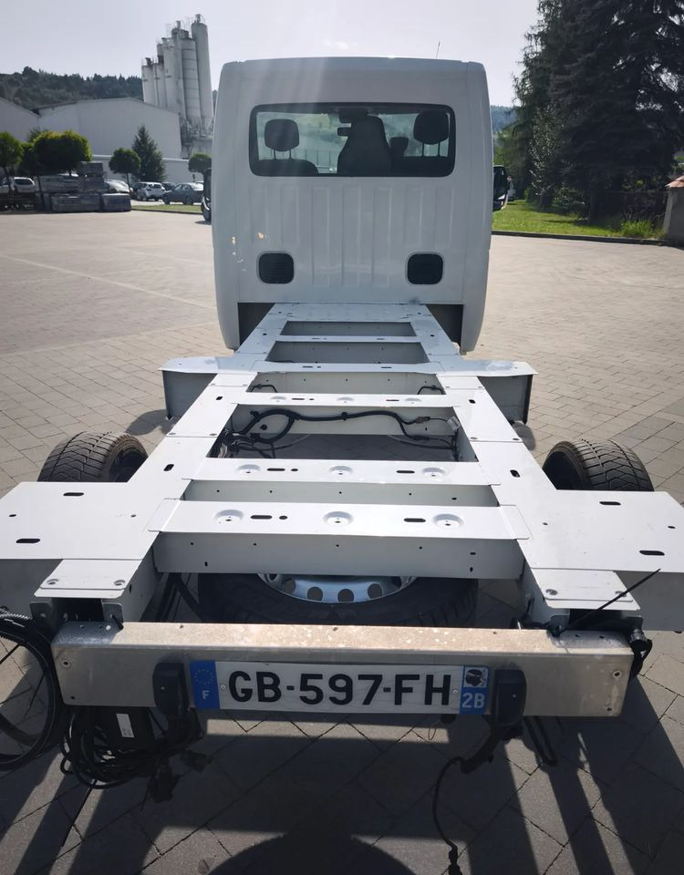 Renault MASTER 2,3 rama do zabudowy po obsłudze gotowy do jazdy - Φορτηγό σασί: φωτογραφία 5 Renault MASTER 2,3 rama do zabudowy po obsłudze gotowy do jazdy - Φορτηγό σασί: φωτογραφία 5