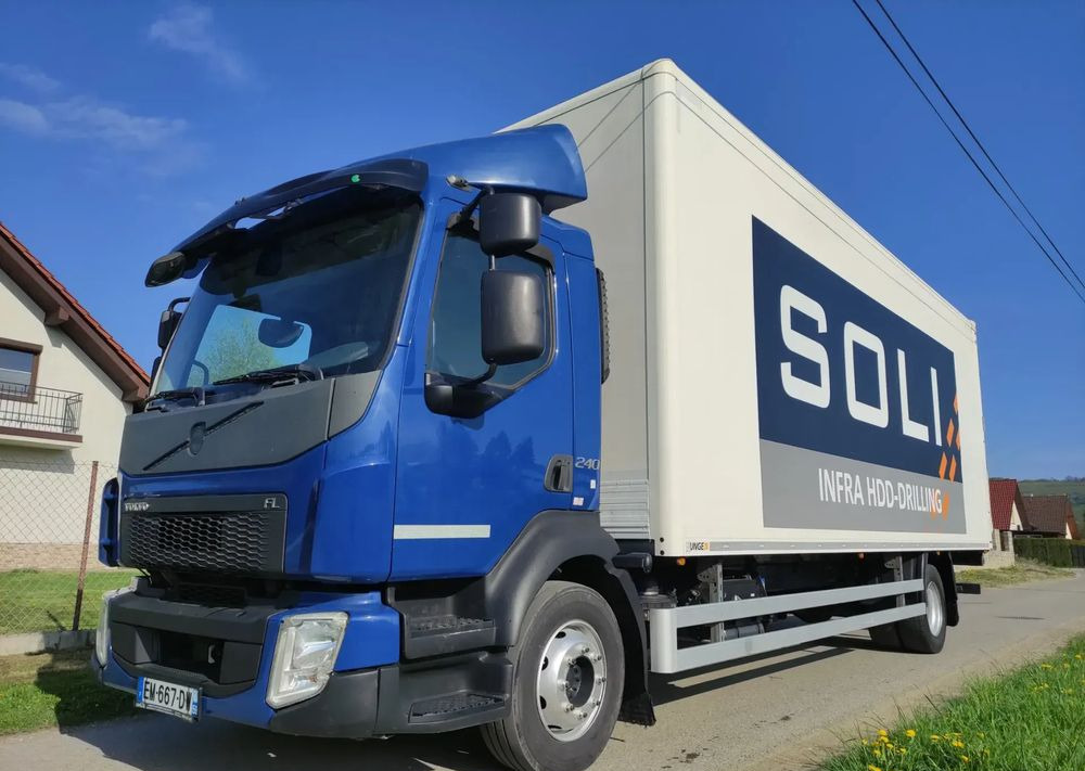 Volvo FL 12.240 klima blokada kontener 18 pal kurierka - Φορτηγό κόφα: φωτογραφία 1 Volvo FL 12.240 klima blokada kontener 18 pal kurierka - Φορτηγό κόφα: φωτογραφία 1