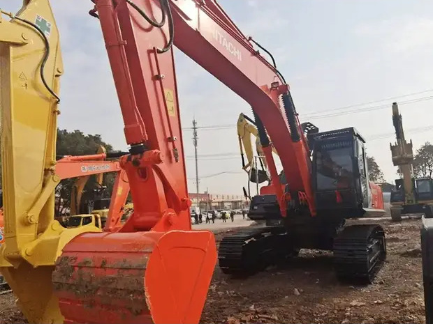 2022 Hitachi ZX350 - Ερπυστριοφόρος εκσκαφέας: φωτογραφία 2 2022 Hitachi ZX350 - Ερπυστριοφόρος εκσκαφέας: φωτογραφία 2