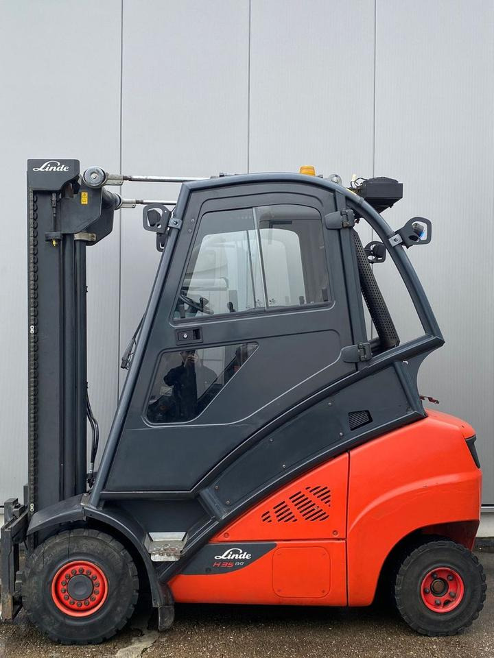 Linde Linde H 35 T - 6.012 h - Seitenschieber - - Υγραεριοκίνητο περονοφόρο: φωτογραφία 1 Linde Linde H 35 T - 6.012 h - Seitenschieber - - Υγραεριοκίνητο περονοφόρο: φωτογραφία 1