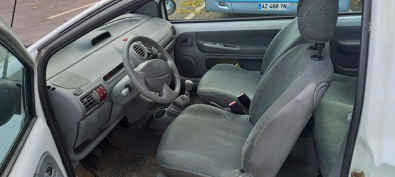 TWINGO ESSENCE (267) - Αυτοκίνητο: φωτογραφία 3 TWINGO ESSENCE (267) - Αυτοκίνητο: φωτογραφία 3