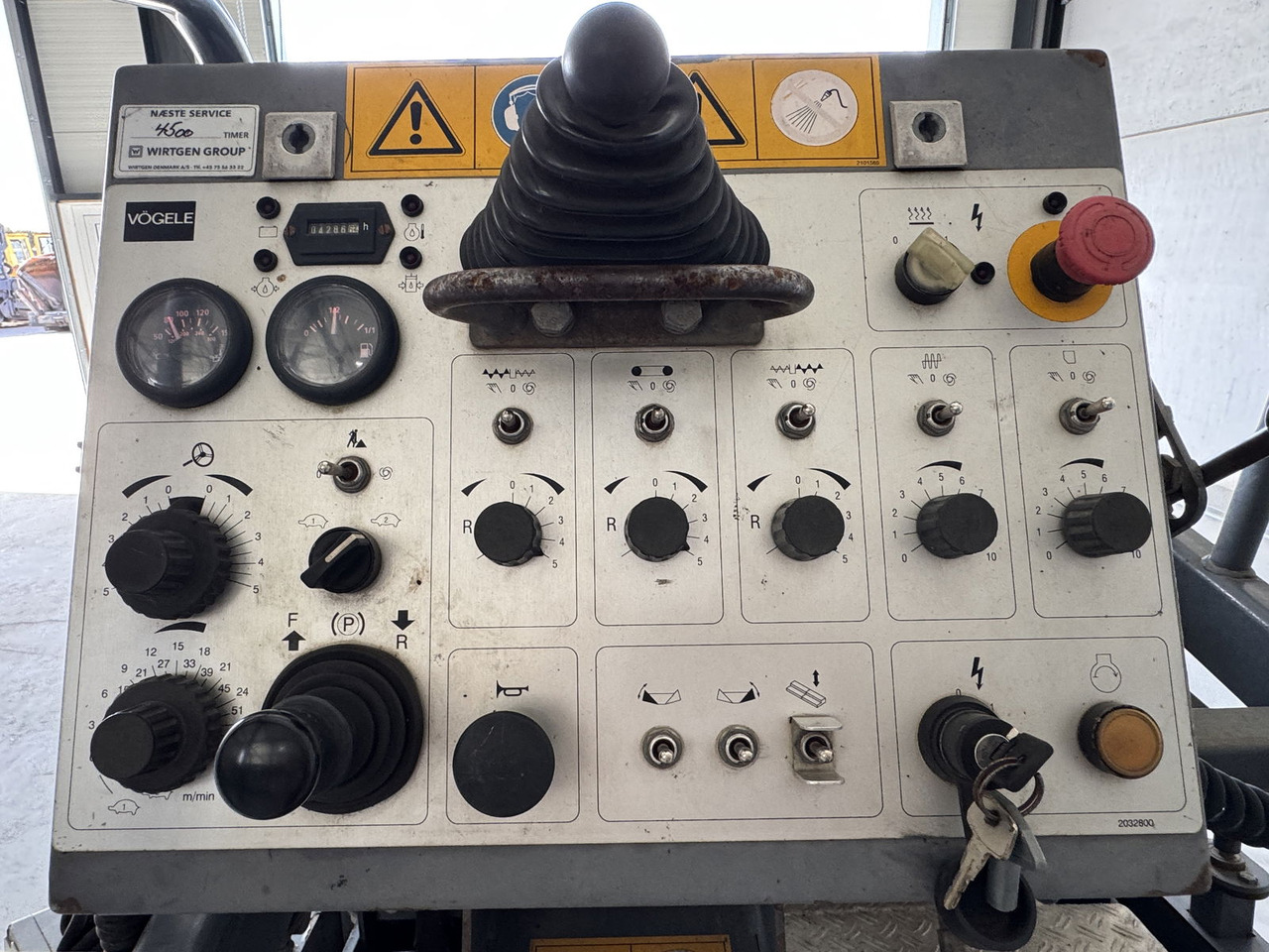 Vögele Super 800 - Διαστρωτήρας ασφάλτου: φωτογραφία 4 Vögele Super 800 - Διαστρωτήρας ασφάλτου: φωτογραφία 4