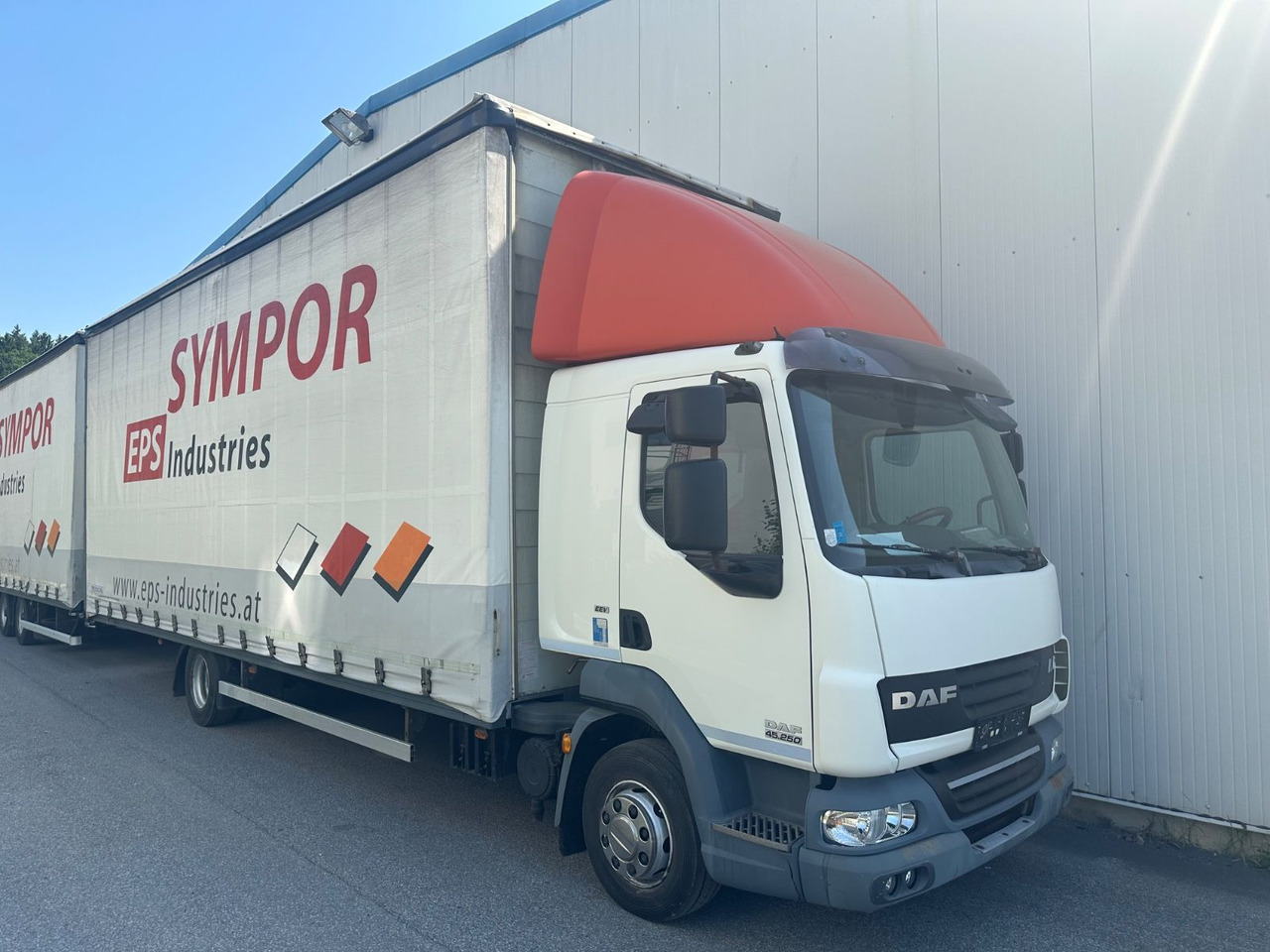 DAF LF 250 Schalter 120m° TÜV - Φορτηγό μουσαμάς: φωτογραφία 2 DAF LF 250 Schalter 120m° TÜV - Φορτηγό μουσαμάς: φωτογραφία 2
