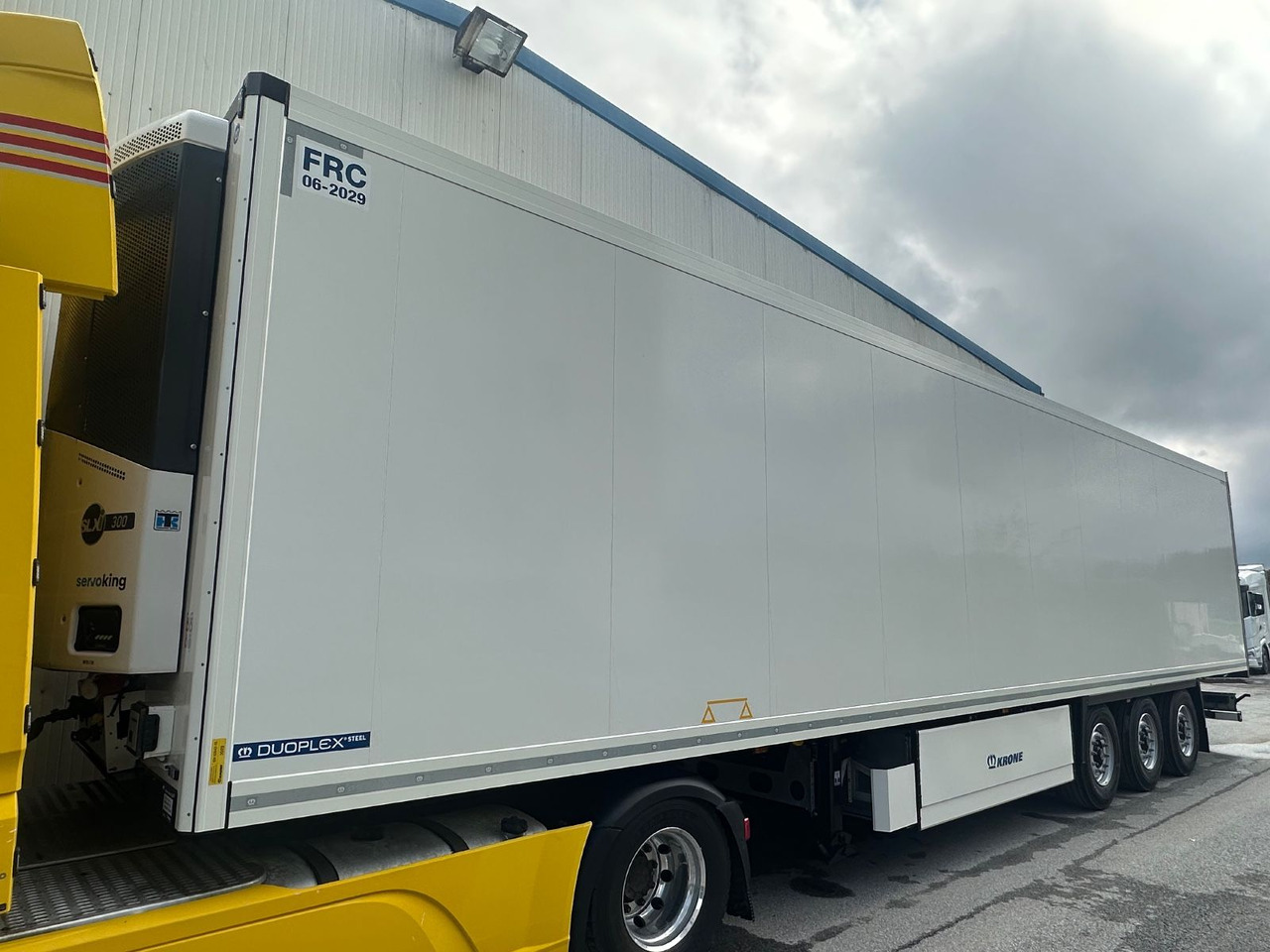Krone SD 27 TK SLX300 Doppelstock/Blumenbreit - Επικαθήμενο ψυγείο: φωτογραφία 1 Krone SD 27 TK SLX300 Doppelstock/Blumenbreit - Επικαθήμενο ψυγείο: φωτογραφία 1
