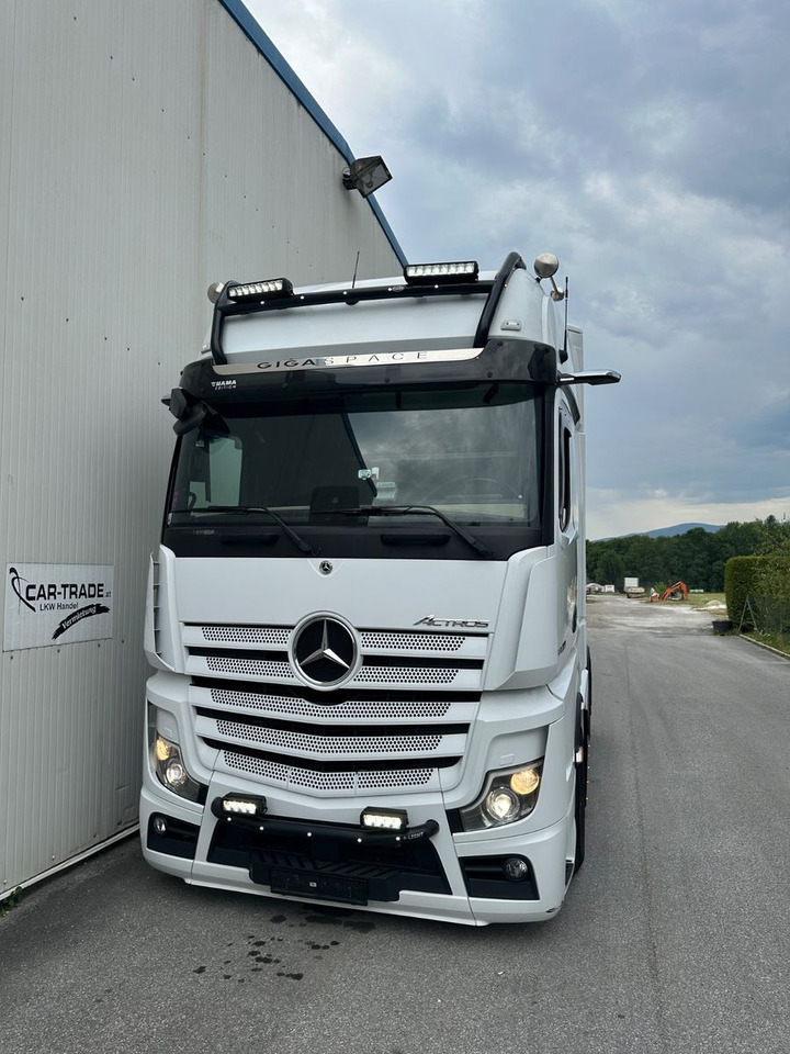 Mercedes-Benz 1863 Vollausstattung - Τράκτορας: φωτογραφία 5 Mercedes-Benz 1863 Vollausstattung - Τράκτορας: φωτογραφία 5