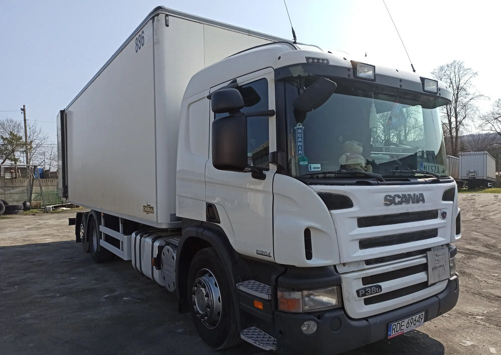 Scania B6X2 - Φορτηγό ισοθερμικό: φωτογραφία 1 Scania B6X2 - Φορτηγό ισοθερμικό: φωτογραφία 1