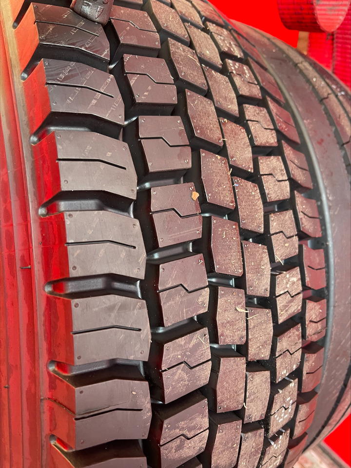 GITI 295 / 60 R 22,5 - Ελαστικό: φωτογραφία 2 GITI 295 / 60 R 22,5 - Ελαστικό: φωτογραφία 2